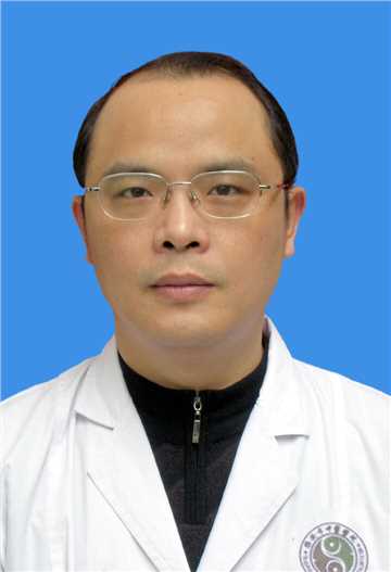王 宏